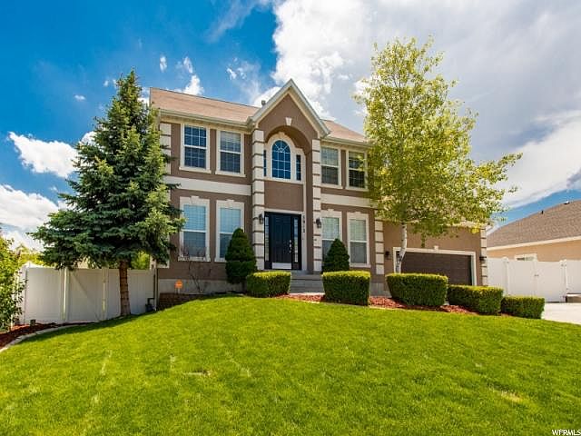 1st image of 5913 W Silver Saddle Way