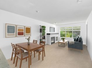 6500 194th St #214, Surrey, BC