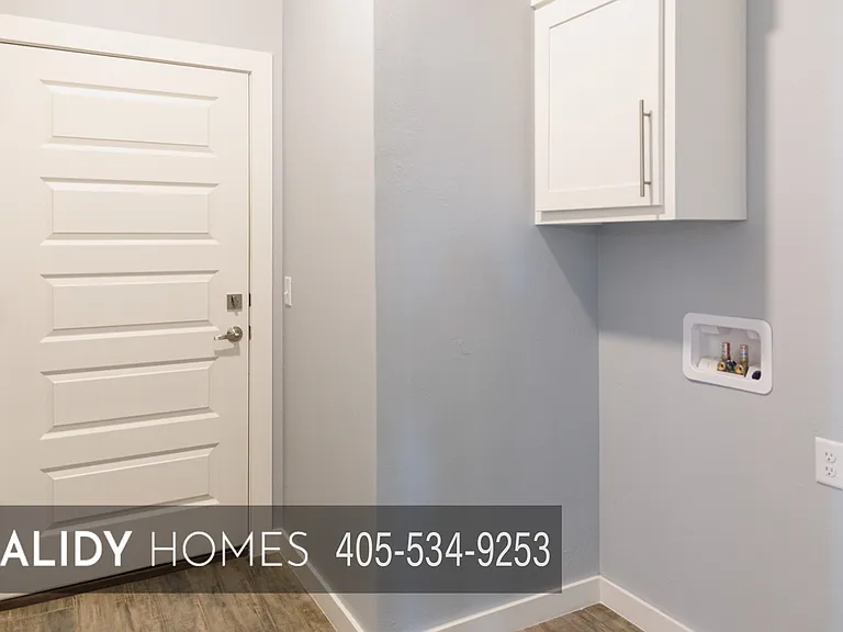 508 Remington Ave — Photo 36
