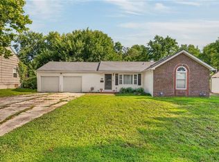 7904 E 87th St, Raytown, MO 64138