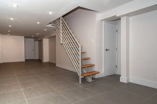 Rented by Nooklyn NYC LLC | media 10