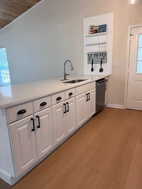 3 bed, 1320 sqft, $3,000 — Photo 4