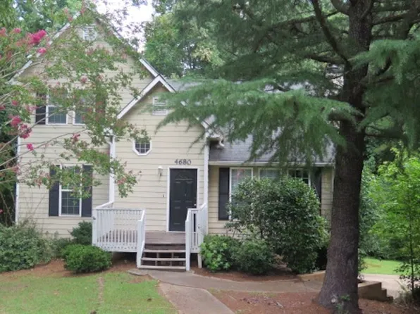 4680 Woodglen Ct, Douglasville, GA 30135