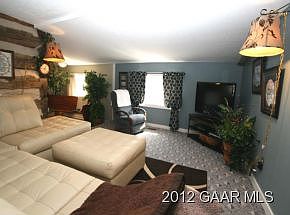3rd image of 282 Gravelly Hill Ln