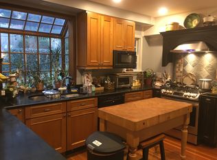 1 Knollwood Ln, Wayland, MA 01778
