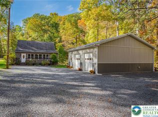71 Hickory Ln, Auburn, PA 17922