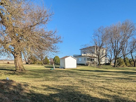 3rd image of 12345 Grove Rd