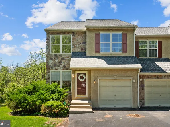 24 Dunkirk Ct, Eagleville, PA 19403