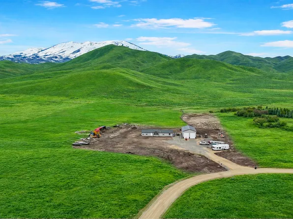161 E Horseshoe Loop, Fairfield, ID 83327