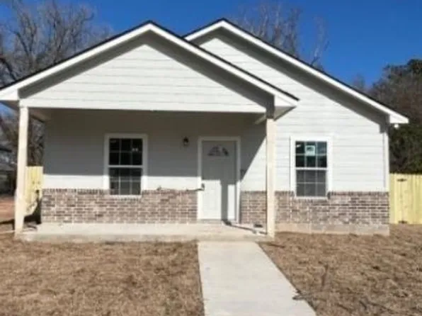 606 N Houston St, Hearne, TX 77859