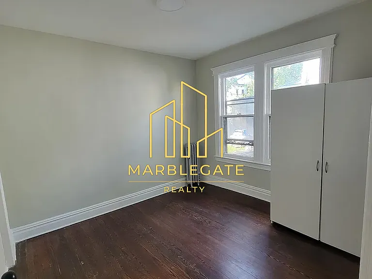 917 S 17th St #11 — Photo 3