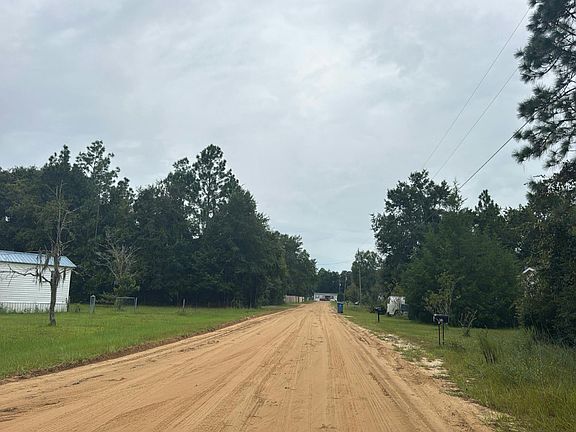 5th image of 952 River Ridge Cir