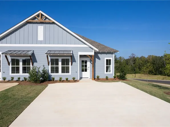 1002 Twin Ln, Valley, AL 36854
