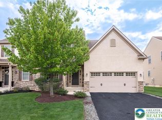 1638 Ressler Dr S, Whitehall Township, PA 18069