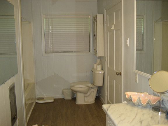 5th image of 8406 Roy Ln