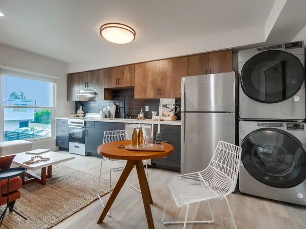 Le Jaime, 4820-4880 Clairemont Mesa Blvd #4840-8, San Diego, CA 92117