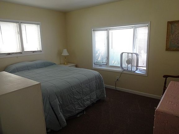 5th image of 3581 Paul Jones Ave
