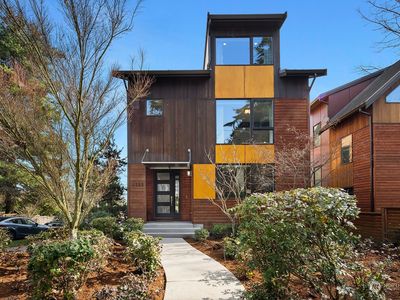 6580 32nd Avenue NE, Seattle, WA, 98115