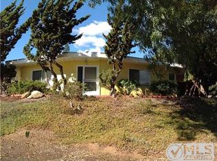 860 Mason Rd, Vista, CA 92084