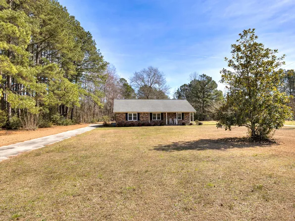 205 Eastern School Rd, Mayesville, SC 29104