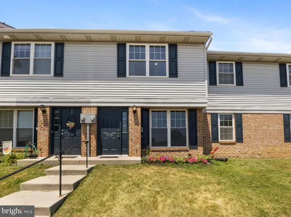 1739 Long Dr #235, York, PA 17406
