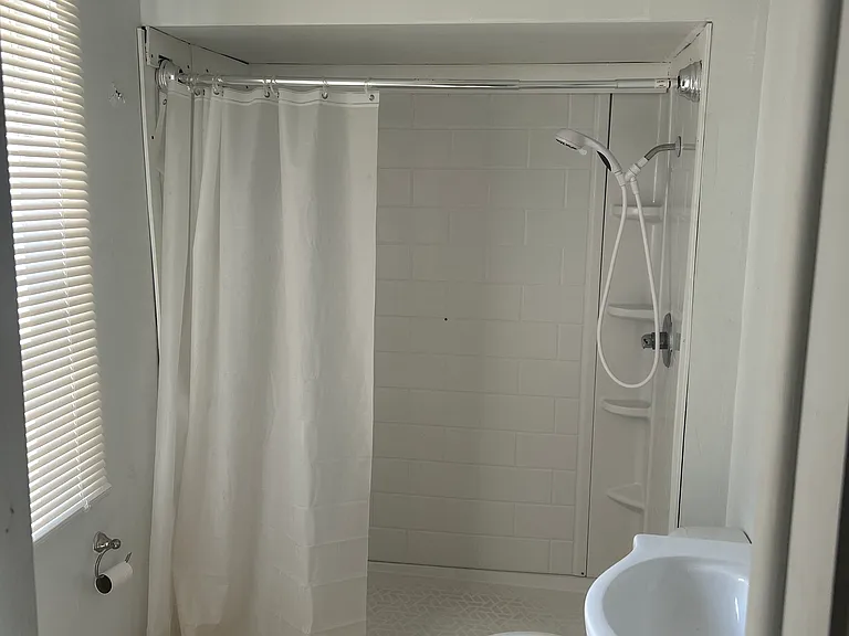 10 N Buckles Ave #10B — Photo 3