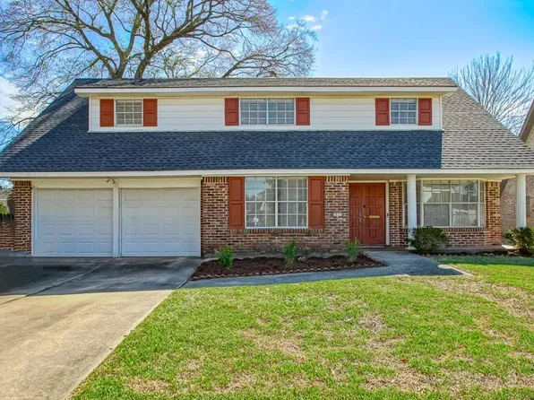 3851 Red Cypress Dr, New Orleans, LA 70131