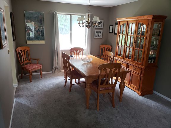 5th image of 6448 Brighton Dr
