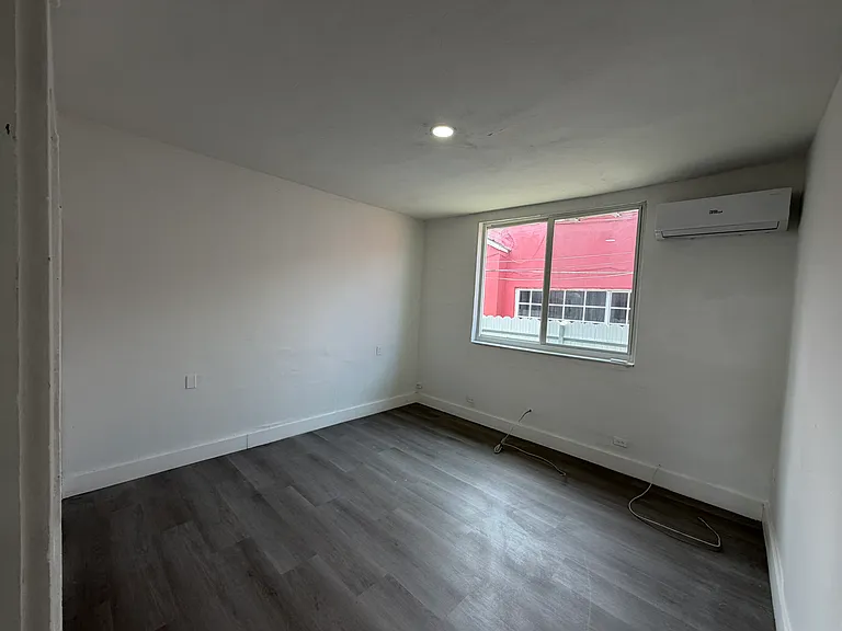 1968 NW 24th Ave #2/1-B — Photo 6