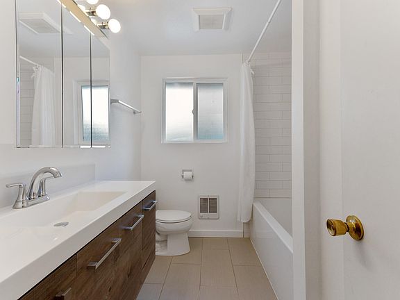 5th image of 3912 N 21st St