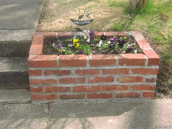 2nd image of 1721 Avondale Ave