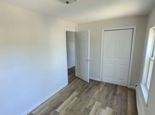 90 Upland Rd, Brockton, MA 02301