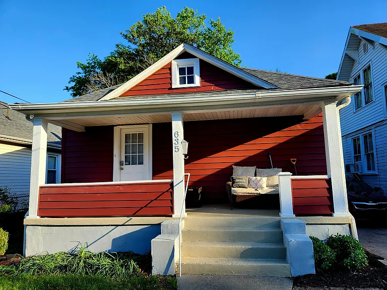 635 Mountain Ave SE — Photo 24