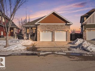 5117 Chateau Ct, Beaumont, AB