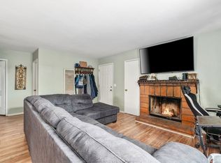 26166 Alpine Ln, Twin Peaks, CA 92391