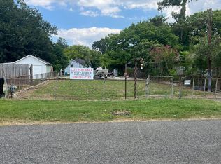 75 Ren Pass Ave, Harahan, LA 70123