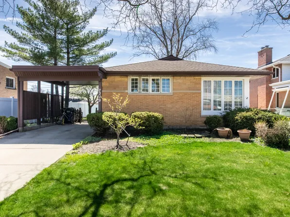 7319 W Lill St, Niles, IL 60714