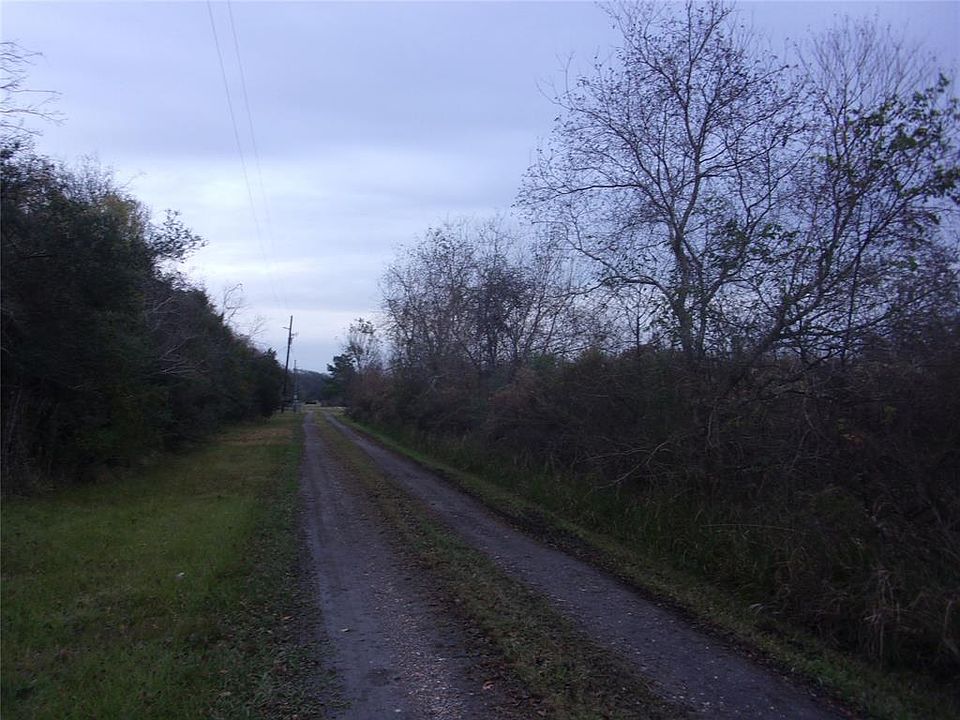 2nd image of 12515 Highway 146