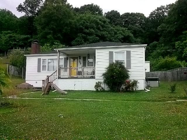 1st image of 305 Hiawassee Ave