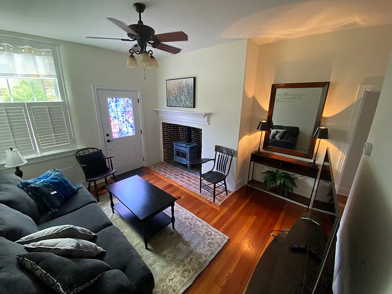 827 Wollaston Rd #4 — Photo 9