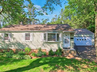 7 Pickett Ln, Unionville, CT 06085