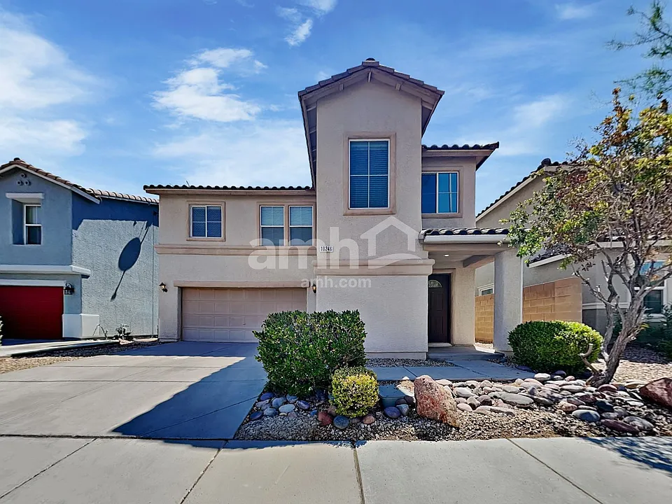 10246 Massachusetts Ln