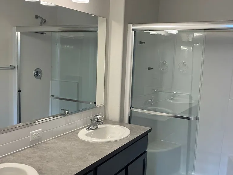 513 SE Fowler St — Photo 17