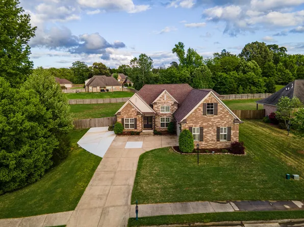 836 Shadow View Dr, Hernando, MS 38632
