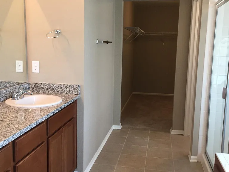 1717 Dusty Boot Dr — Photo 4