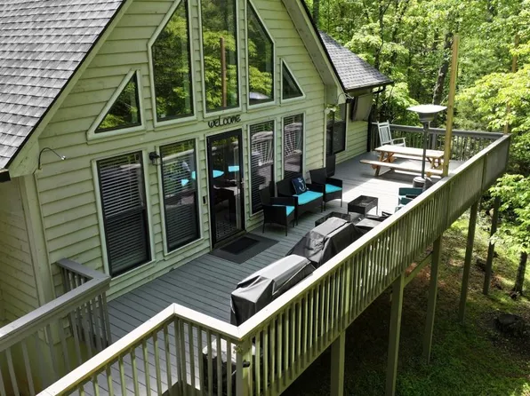 333 Hawks Nest, Sautee Nacoochee, GA 30571
