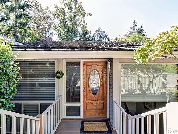 3rd image of 4717 153rd Ave SE