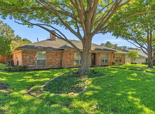 6940 Hunters Ridge Dr, Dallas, TX 75248