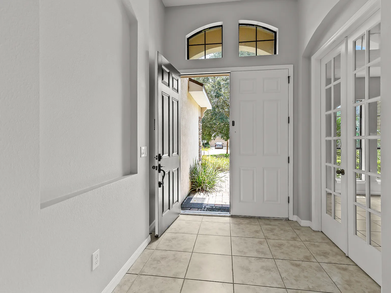 81 Glenalby Pl — Photo 4