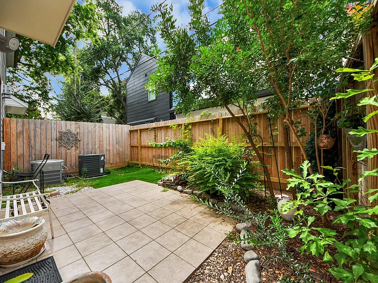 605 W Polk St #B — Photo 39